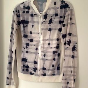 Lululemon Black & White Pattern Windbreaker